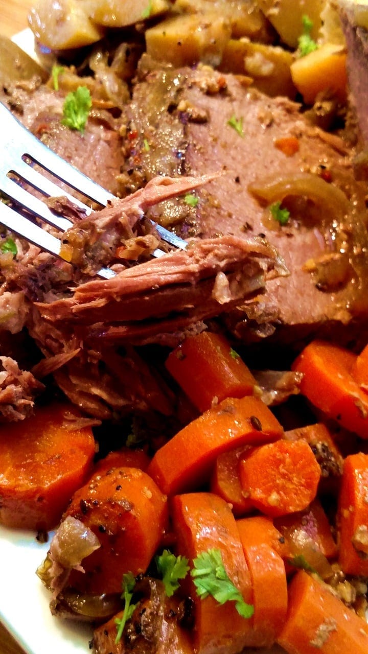 Easiest Crock Pot Roast Beef Ever! | SlowCookerKitchen.com